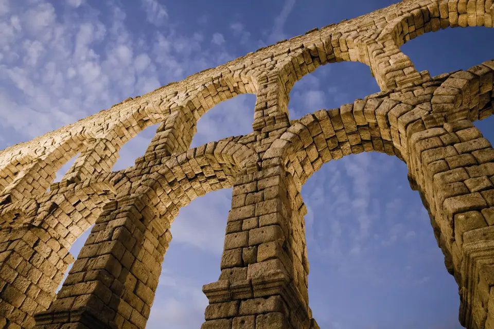 Het Romeinse aquaduct van Segovia.