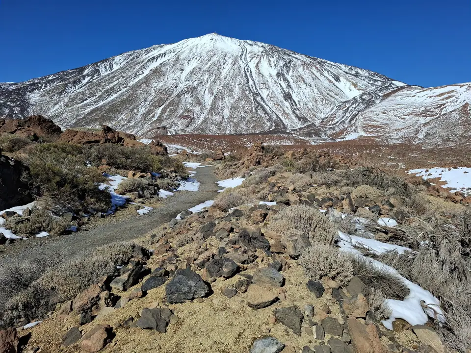 De vulkaan Teide op Tenerife, december 2025.