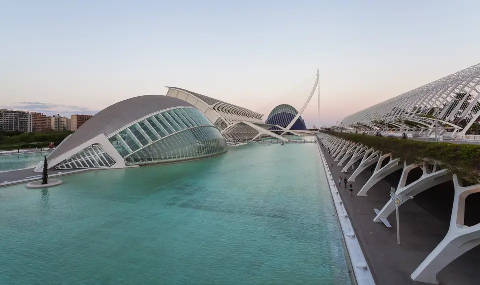 Ciudad de las Artes y las Ciencias in Valencia, juni 2014.
